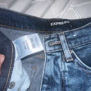Express Mom jeans